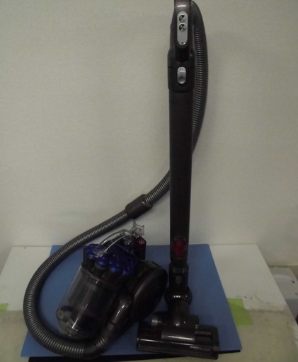 Dyson/ダイソン サイクロン式 掃除機 DC26 中古品 JM2451)【取りに来られる方限定】