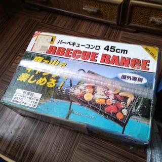 一度使用、バーベキューコンロと折りたたみテーブル＆イス