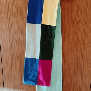 Made in EnglandのカラフルWoolマフラーの画像