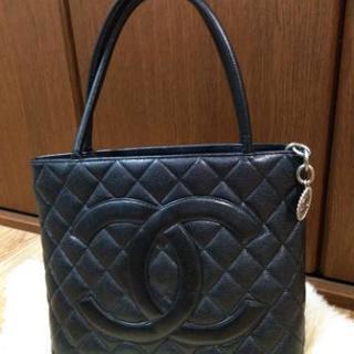 シャネルキャビアスキントートバッグ