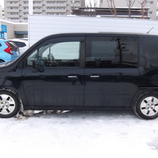 モビリオ　スパイク4WD