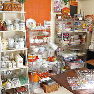 フランス人講師による「フランス語サロン」6名様までの少人数で、コーヒーを飲みながら楽しく学べます。の画像