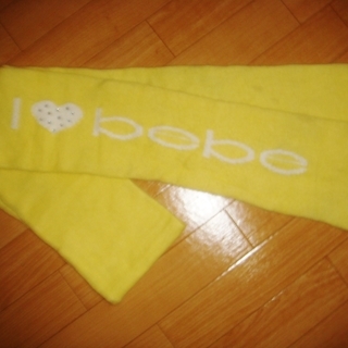 bebe マフラー(シルバークリスタル)one size