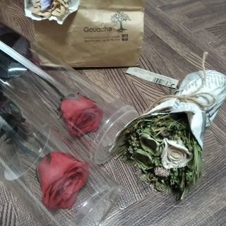 ナチュラル系花束&バラの造花