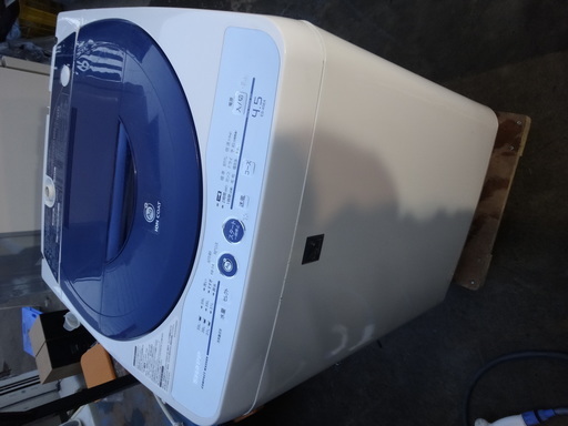 西５３０　シャープ　全自動洗濯機　４．５㎏　ES-45E4－KB