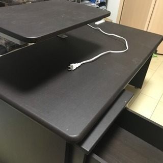 パソコン用ローテーブル(コンセント付)、引き出し付の画像