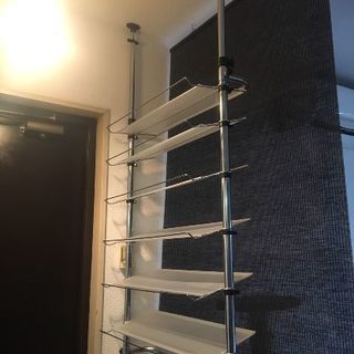 【０円】突っ張り式シューズラック