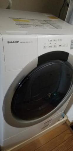 ドラム型洗濯乾燥機