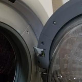 ドラム型洗濯乾燥機の画像