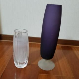 花瓶　ガラス花瓶　二種類