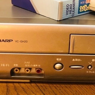 ＶＨＳビデオデッキの画像