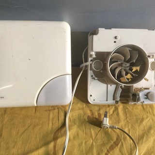 TOSHIBA 換気扇 8センチ VFP-8GK  