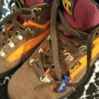 子供用　ハイキング　ホーキンスHawkings トレッキングシューズ　22.0 cm の画像