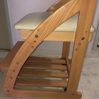 学習イスの画像