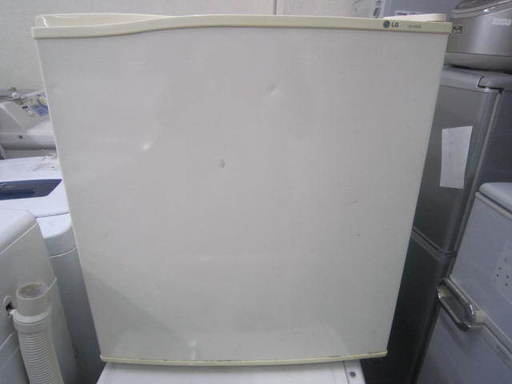 サイコロ冷蔵庫　46L　LG　LR-AO5SB
