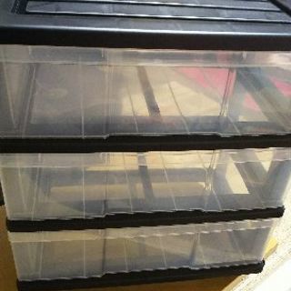 新品衣類収納ケース（組み立て用）（3段）