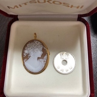 カメオ ブローチペンダントトップの画像