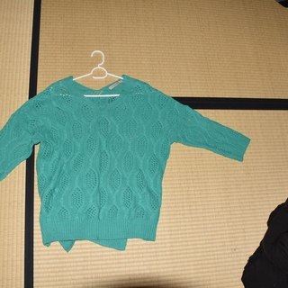 ミントのセーター