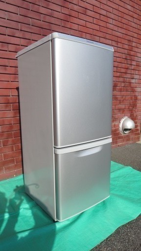 880-1 Panasonic 冷凍冷蔵庫 138L NR-B146W　2013年製 引取歓迎 1人暮らし/シングルサイズ