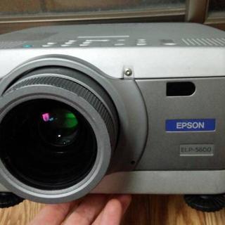 Projector / プロジェクター