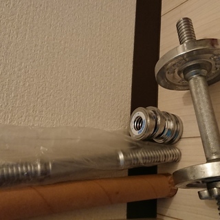 ダンベル（3kg？）＋おまけ