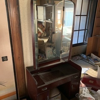 三面鏡の鏡台 あげます