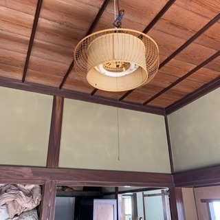 古民家の電気の傘 あげます