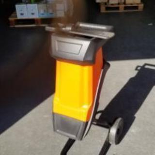 枝粉砕機