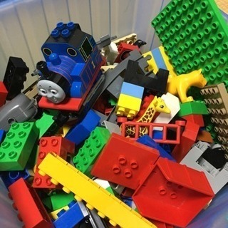 レゴブロック 3種類ほど。の画像