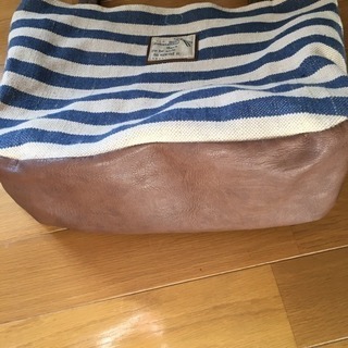 リバーシブル トートバックの画像