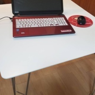 ニトリ ダイニングテーブル クーボ275  白(取引中)の画像