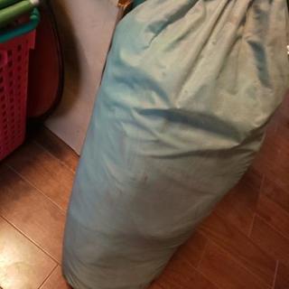 テント･･･だと思います。