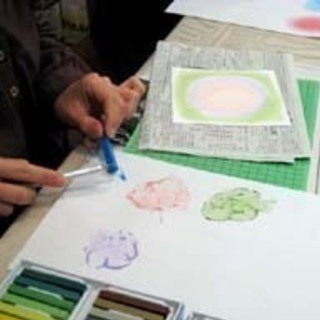 こころ和む「パステル和(NAGOMI)アート」は、指を使ってどなたでも簡単に描けるパステル画です。の画像