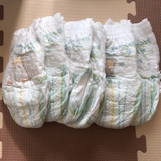 紙おむつ パンツ男の子用 ビッグサイズの画像