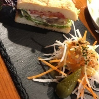 1/31(木)ランチ行きませんか？ - 友達