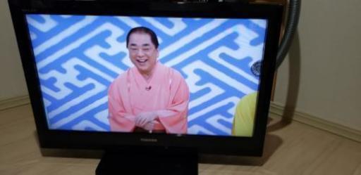 TOSHIBA　液晶カラーテレビ　10年式
