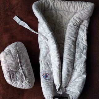エルゴ　インサート