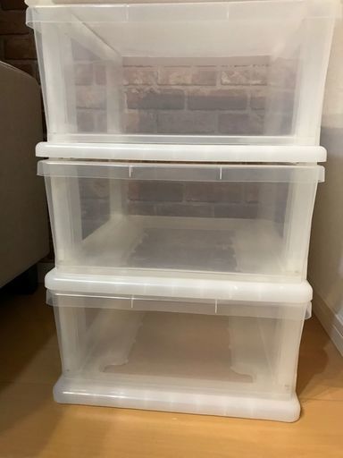 ■プラスチック製収納ケース(三段)　押入れの中の収納に最適■