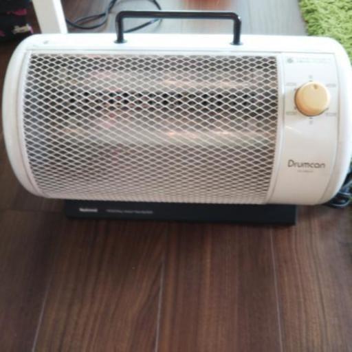 ドラムカン形したハンディファンヒーター