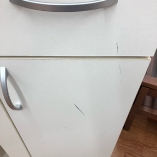 新生活応援！ キャビネット キャスター付の画像