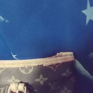 ルイヴィトンバケット型週末限定値下げ中の画像