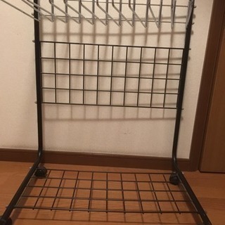 スラックスハンガーラック
