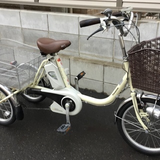 ＜良品＞パナソニック・電動アシスト三輪自転車・BE-ENR834F・アイボリーホワイト