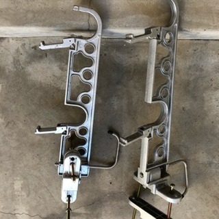 アイリスオーヤマ 物干し ベランダ用竿かけ シルバー BS-2