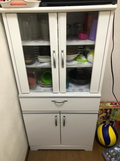 決まりました 食器棚 小さめ ホワイト