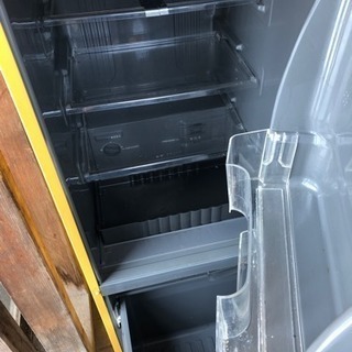 大幅値下げ！中古かわいい黄色い冷蔵庫の画像