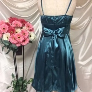 パーティードレスの画像