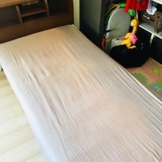 シングルベッド 