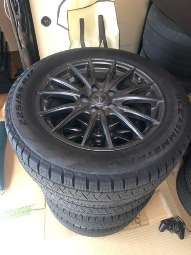 スタッドレスタイヤ、アルミセット 引取出来る方