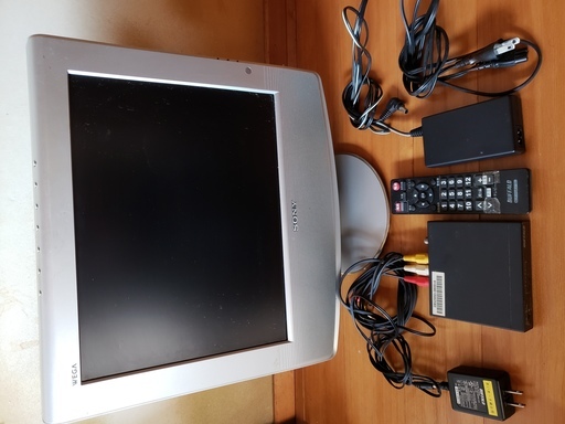 液晶テレビと地デジチューナーの中古品